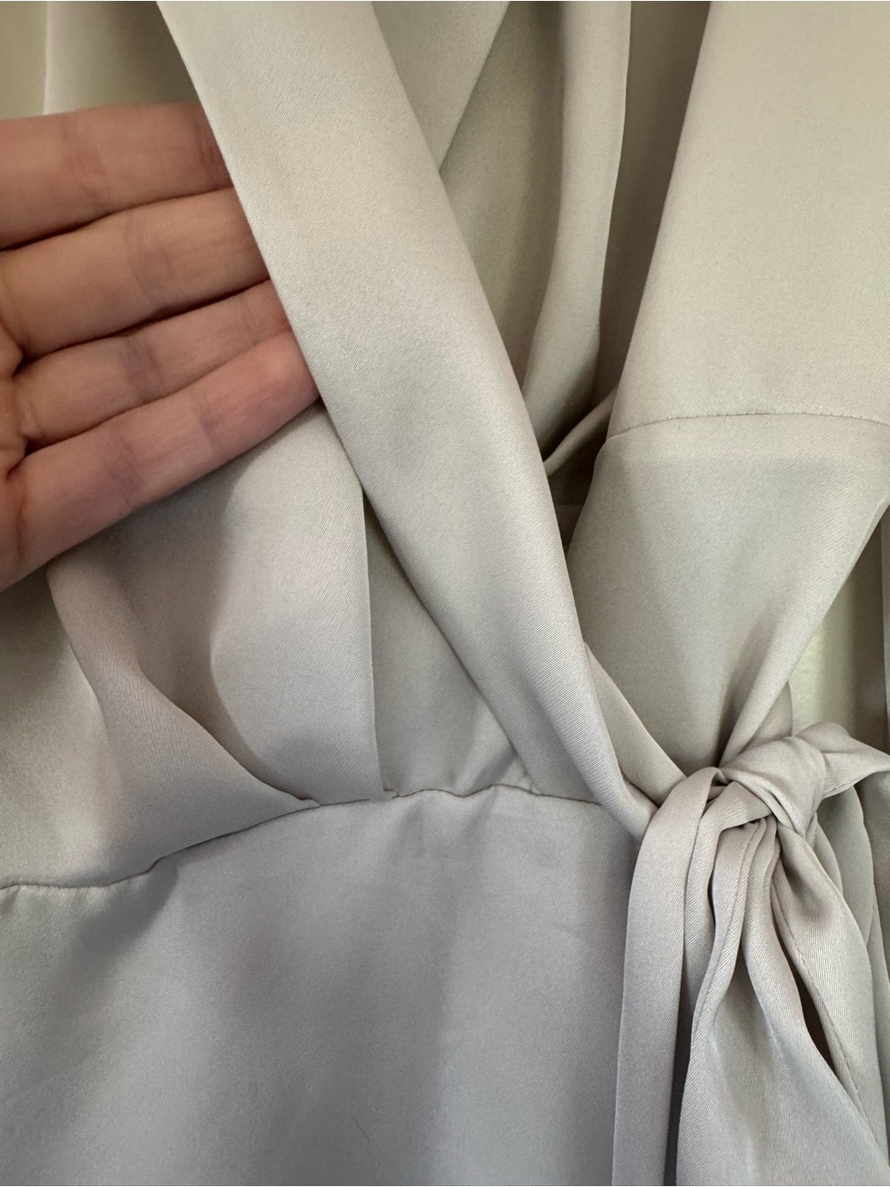 Aritzia Cream Wrap-Style Long
Sleeve Mini Dress - Picture 3 of 7